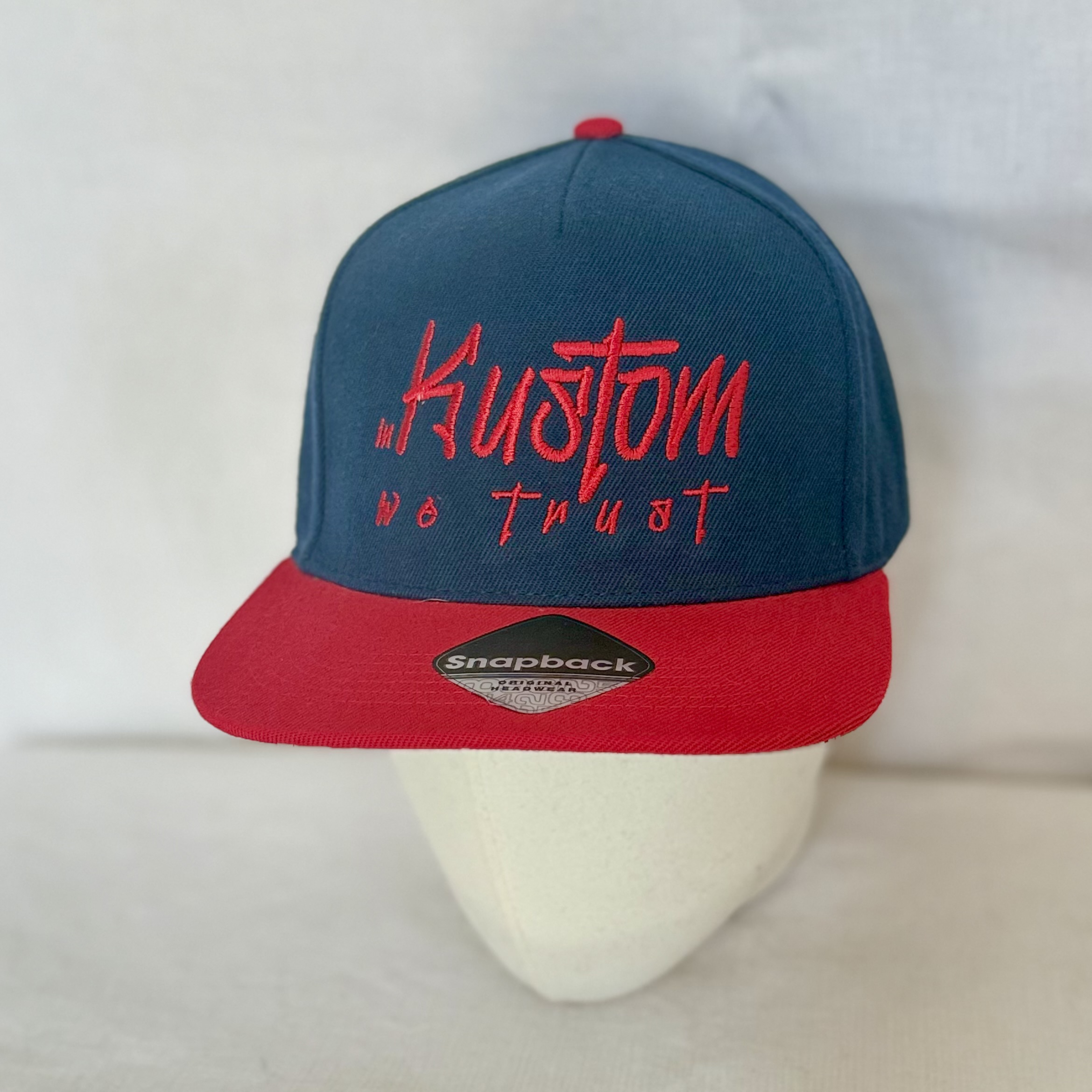Casquette In Kustom we trust bi colore Casquette - In Kustom we Trust - Bicolore - BKT Outfitters – Image 1